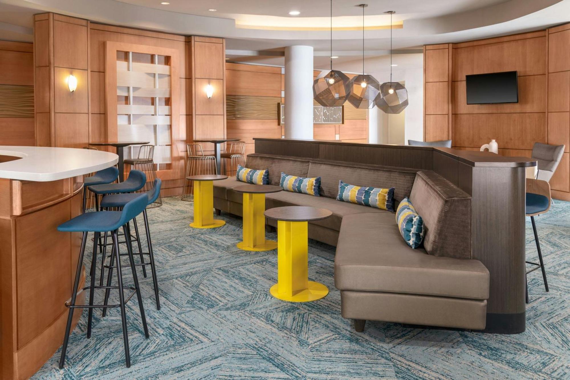 Springhill Suites Detroit Оберн-Хиллс Экстерьер фото