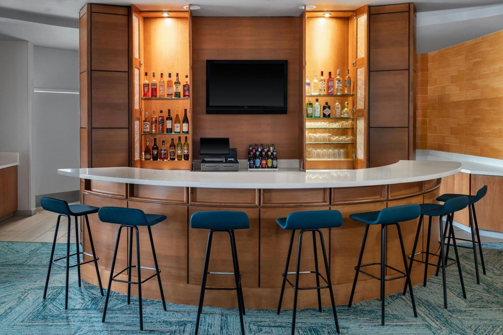 Springhill Suites Detroit Оберн-Хиллс Экстерьер фото